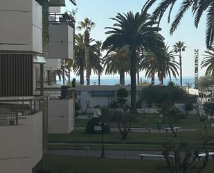 Vista exterior de Apartament en venda en Salou amb Aire condicionat, Terrassa i Balcó