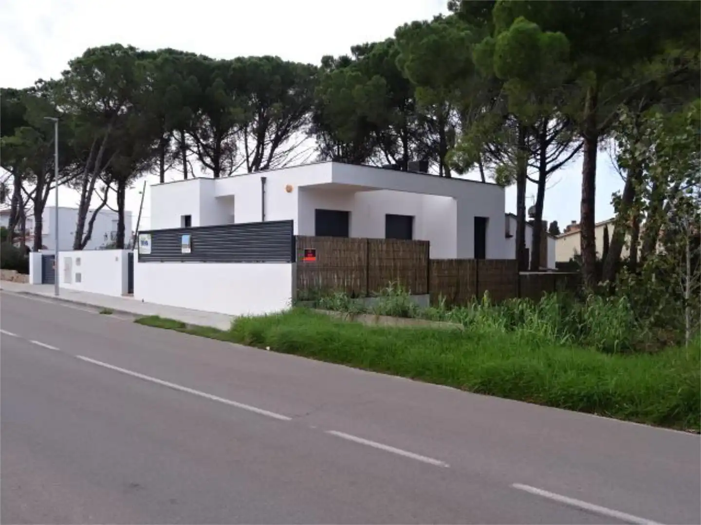 Casa o xalet en venda a Carrer Mallols, 31, Riells Vista exterior de Casa o xalet en venda en L'Escala amb Aire condicionat, Terrassa i Piscina