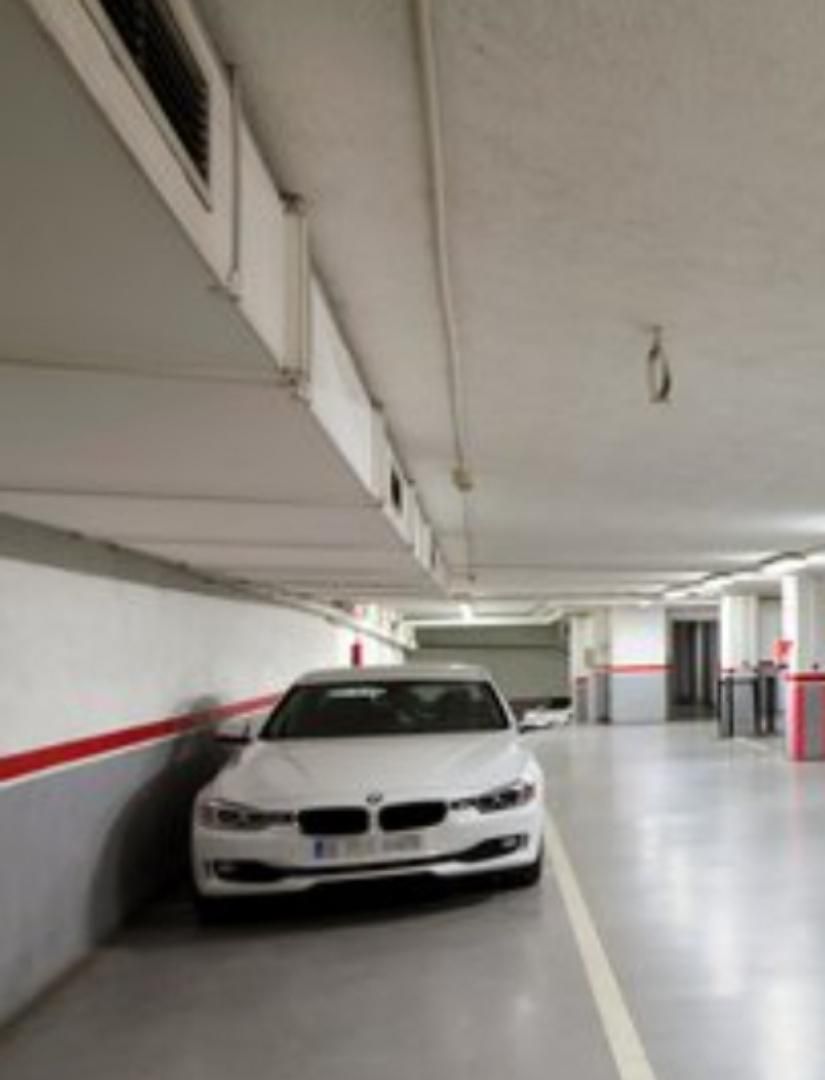 Parking of Garage to rent in Igualada