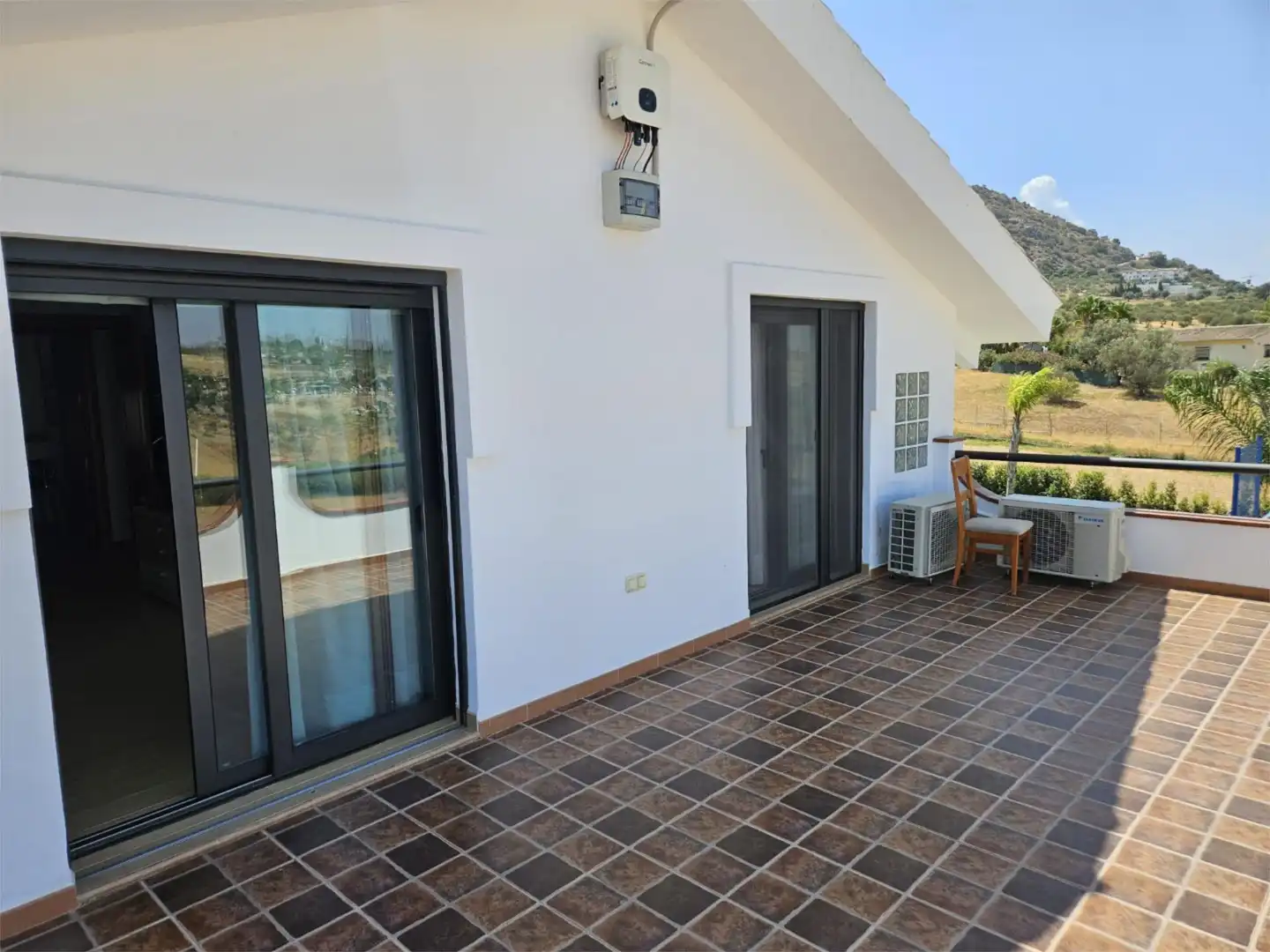Terrassa de Casa o xalet en venda en Coín amb Aire condicionat, Terrassa i Piscina