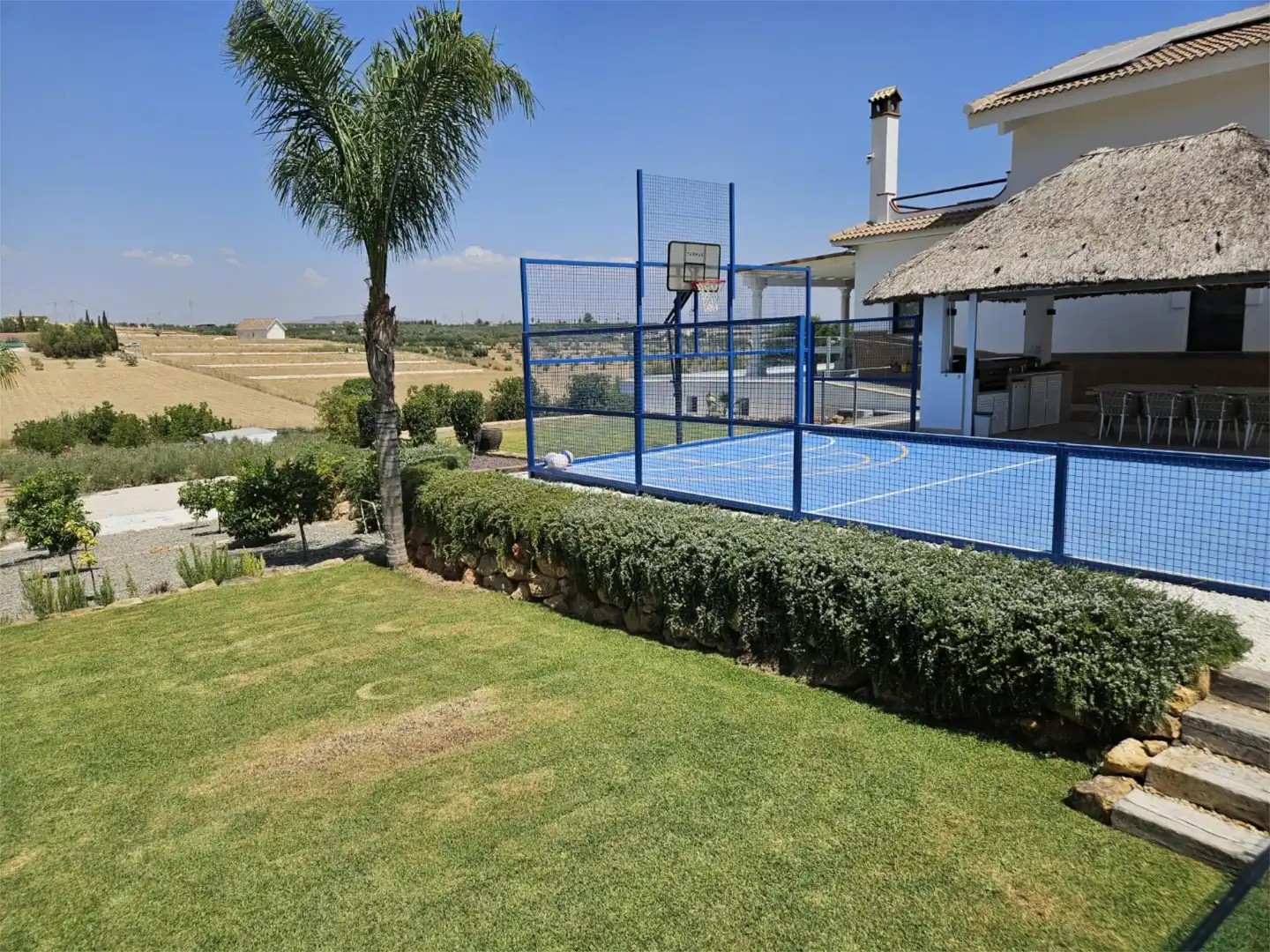 Jardí de Casa o xalet en venda en Coín amb Aire condicionat, Terrassa i Piscina