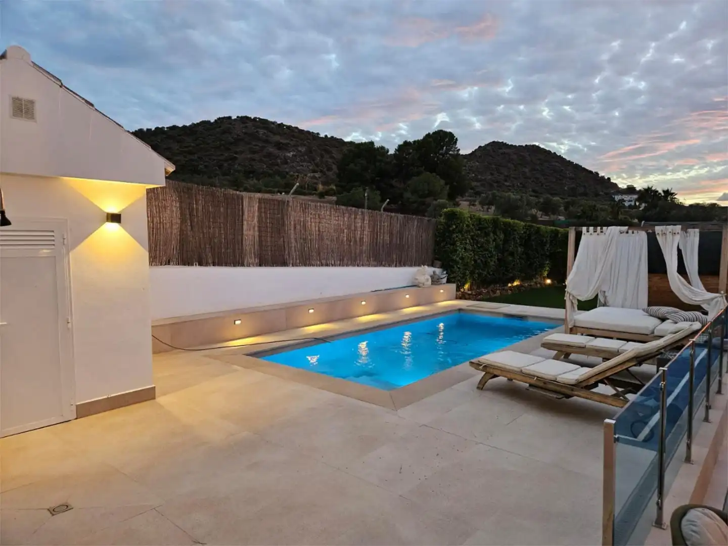 Piscina de Casa o xalet en venda en Coín amb Aire condicionat, Terrassa i Piscina