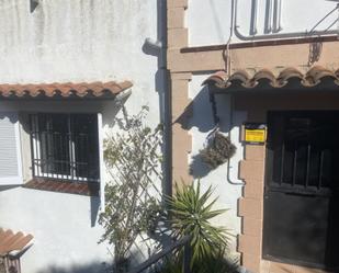 Vista exterior de Apartament de lloguer en Argentona amb Jardí privat, Moblat i Forn