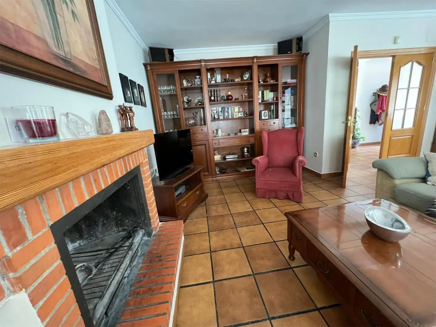 Casa o chalet en venta en Calle Jardín, 20a, Residencial Triana - Barrio Alto Sala de estar de Casa o chalet en venta en Las Gabias con Aire acondicionado, Terraza y Piscina