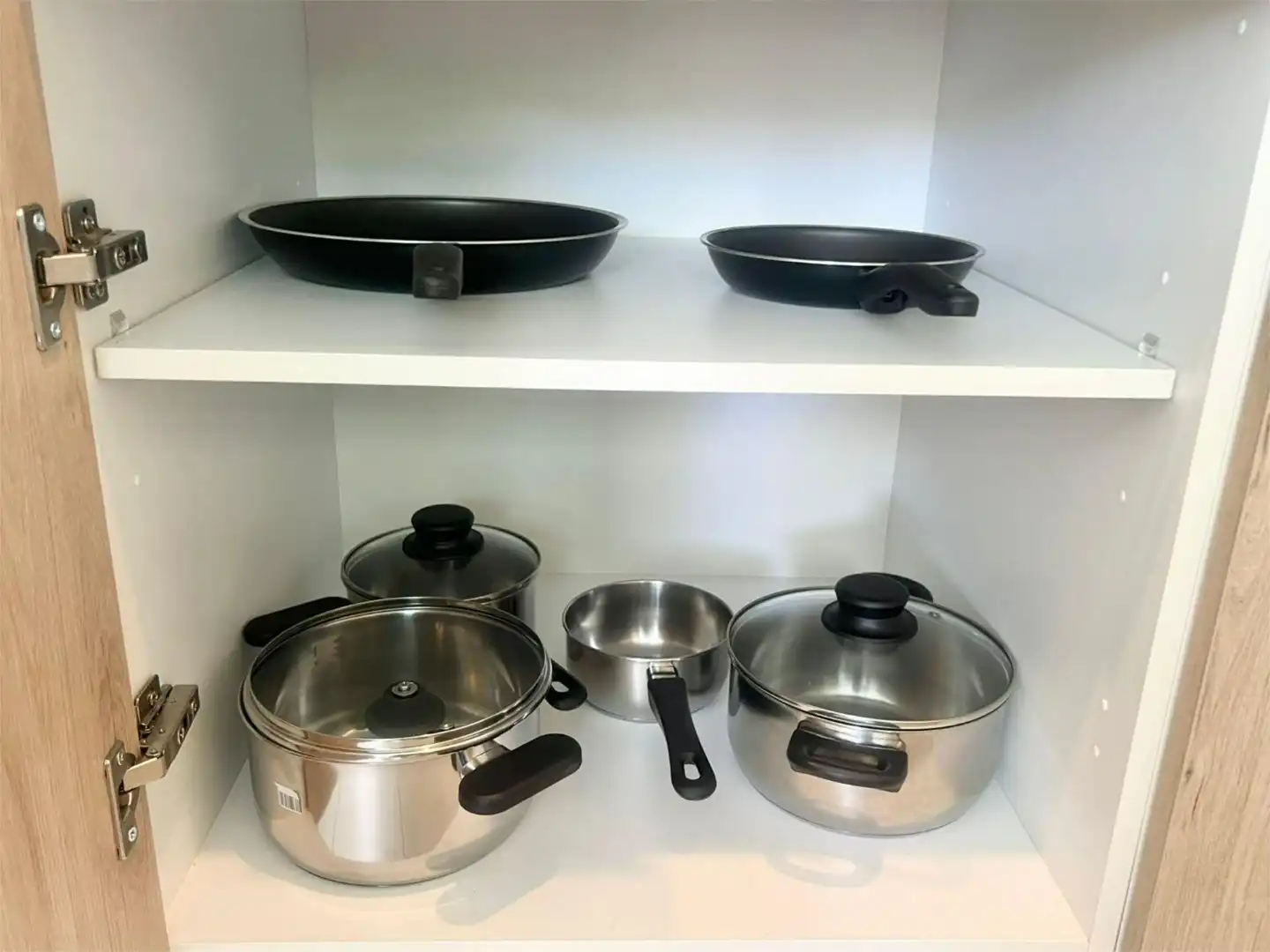 Flat for rent in Calle San Cristóbal de la Laguna, 7, Playa del Inglés Kitchen of Flat for rent in San Bartolomé de Tirajana with Air Conditioner, Heating and Private garden