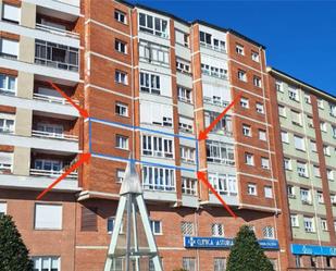 Exterior view of Flat for sale in Oviedo 