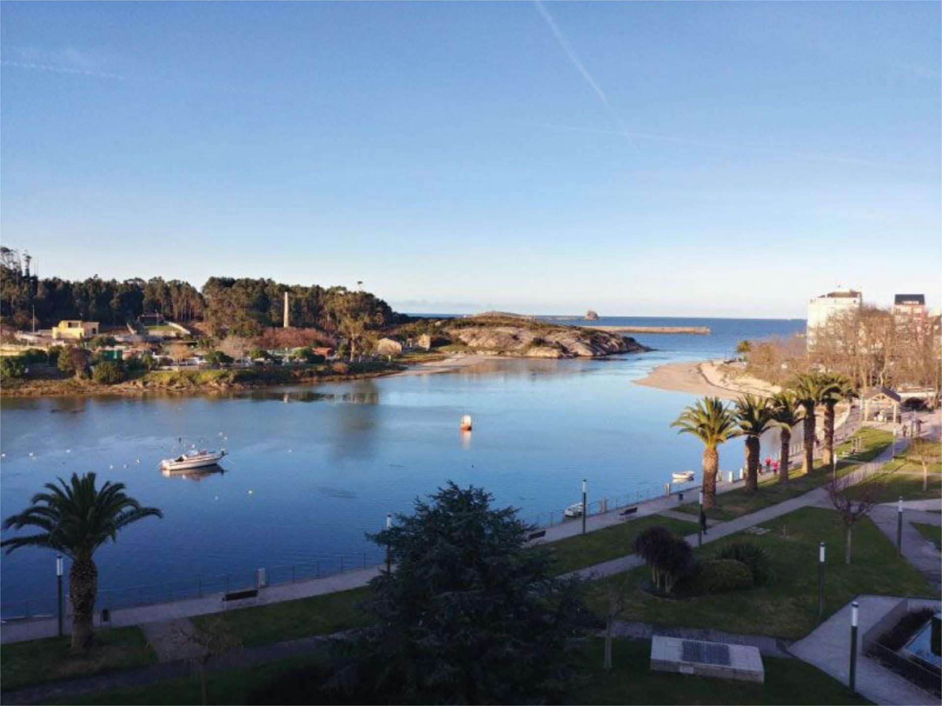 Vista exterior de Pis en venda en Cervo amb Terrassa, Traster i Balcó