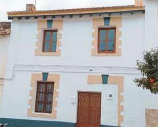 Exterior view of House or chalet for sale in Arenas del Rey