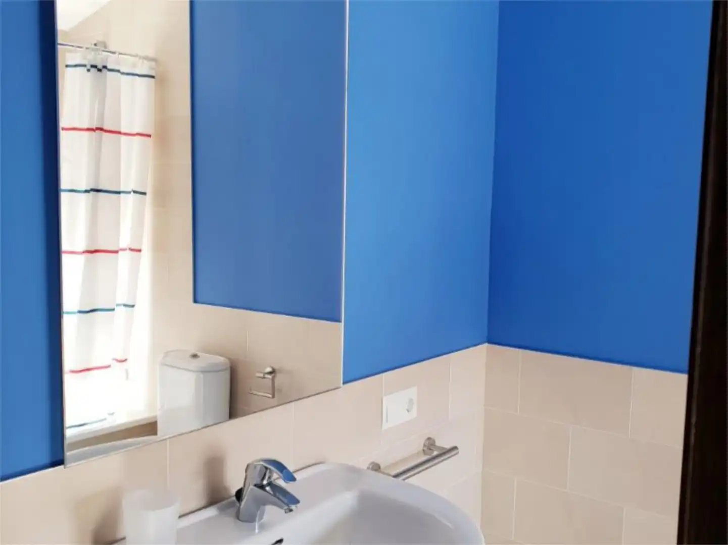 Houses for rent in Calle Churruca, 31, El Rompido Bathroom of Houses for rent in El Rompido with Air Conditioner, Terrace and Swimming Pool