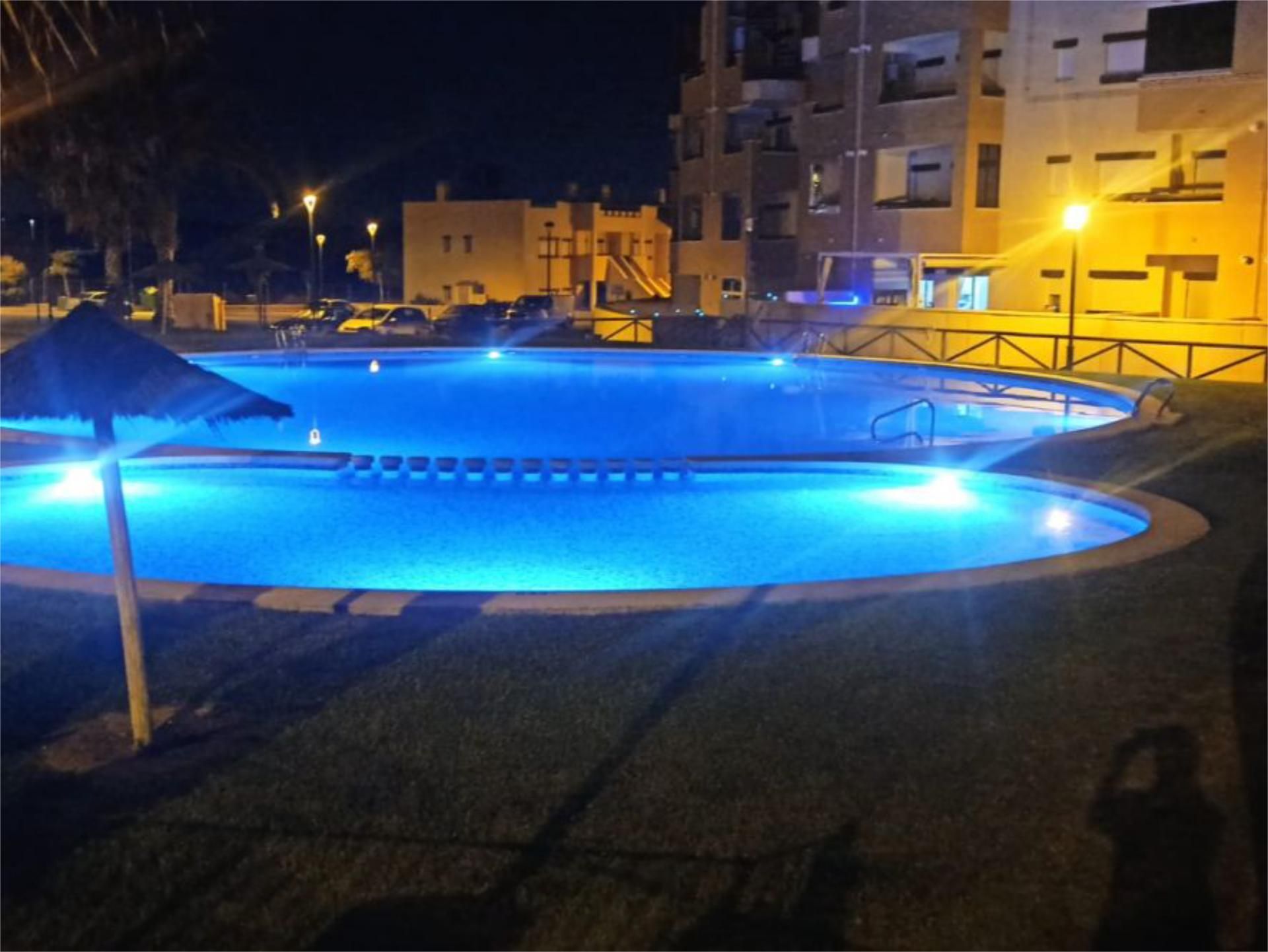 Piscina de Apartament de lloguer en  Murcia Capital amb Aire condicionat, Calefacció i Jardí privat