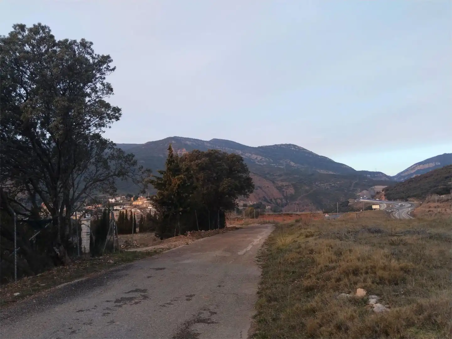 Terreno en venta en HU-324, 7, Nueno Vista exterior de Terreno en venta en Nueno