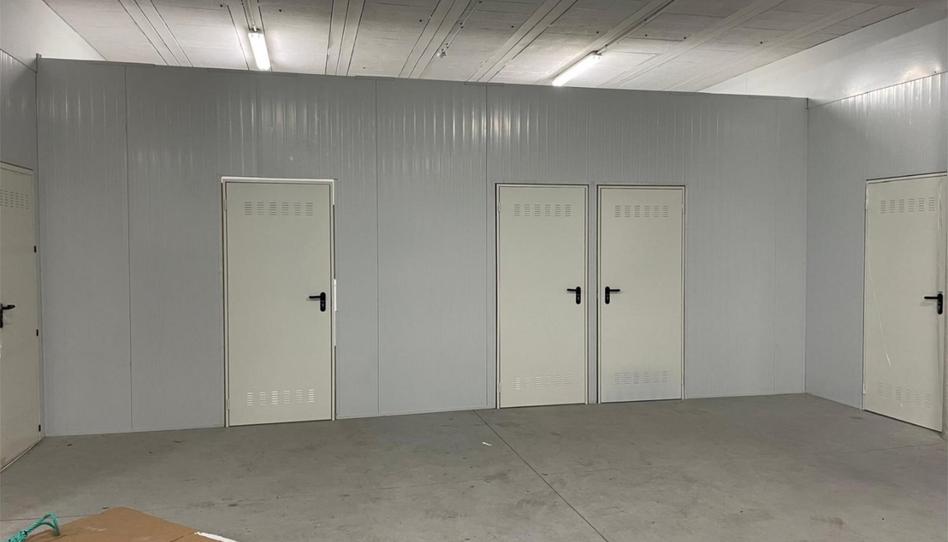 Trastero en venta en Rúa Parroquia de Rois, 1, Bergondo, A Coruña - imagen 1 Foto 1 de Trastero en venta en Rúa Parroquia de Rois, 1, Bergondo, A Coruña