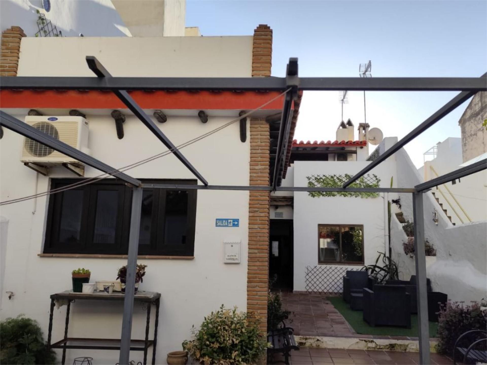 Terrassa de Casa adosada en venda en Nerja amb Aire condicionat, Terrassa i Balcó