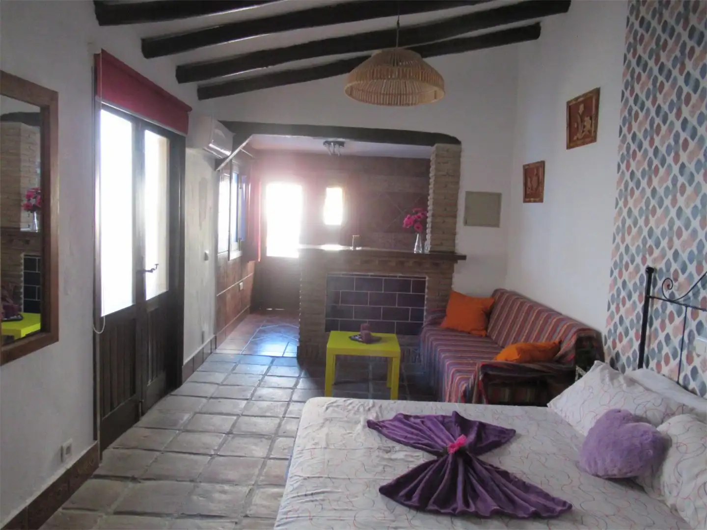 Einfamilien-Reihenhaus zum Verkauf in Calle San Miguel, 25, Avda Pescia - Ctra de Frigiliana Schlafzimmer von Einfamilien-Reihenhaus zum Verkauf in Nerja mit Klimaanlage, Terrasse und Balkon