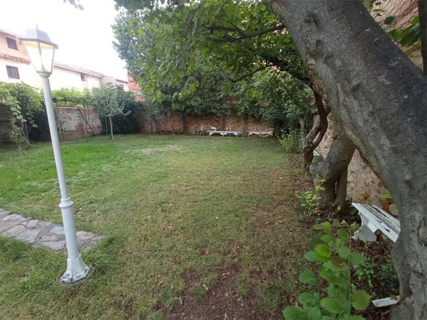 Jardí de Casa o xalet en venda en Baños de Río Tobía amb Balcó