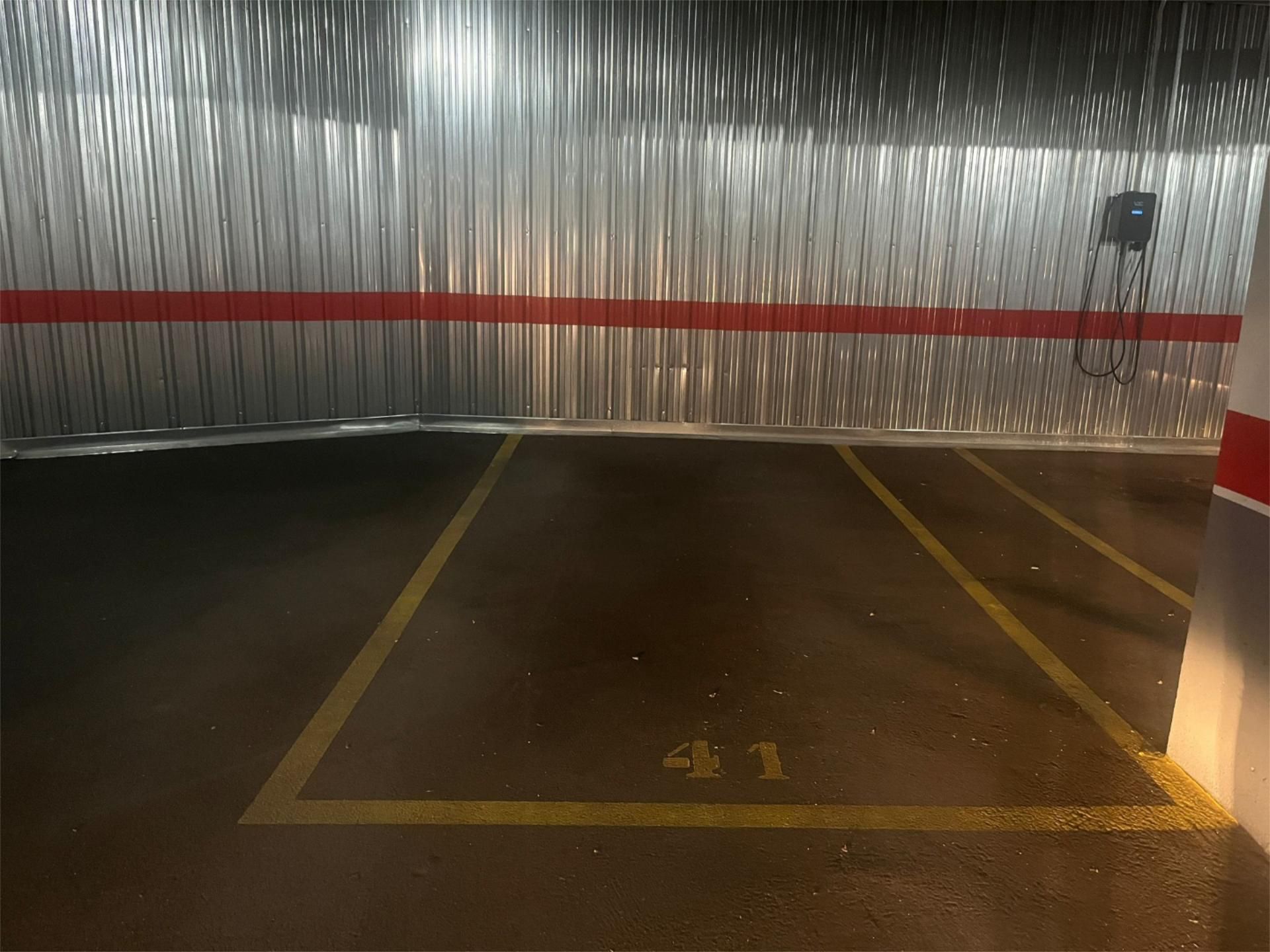 Parking of Garage to rent in Leganés