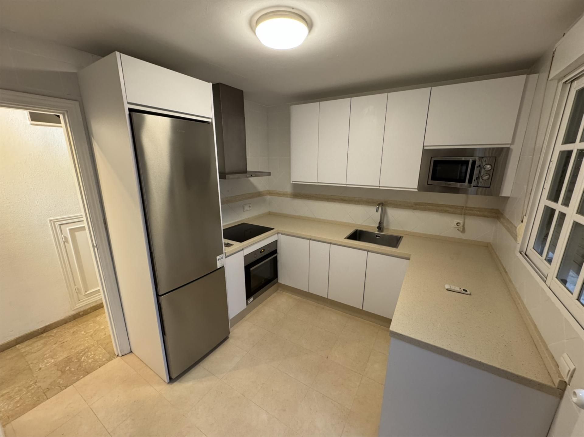 Kitchen of Single-family semi-detached for sale in Palma del Río  with Heating and Private garden