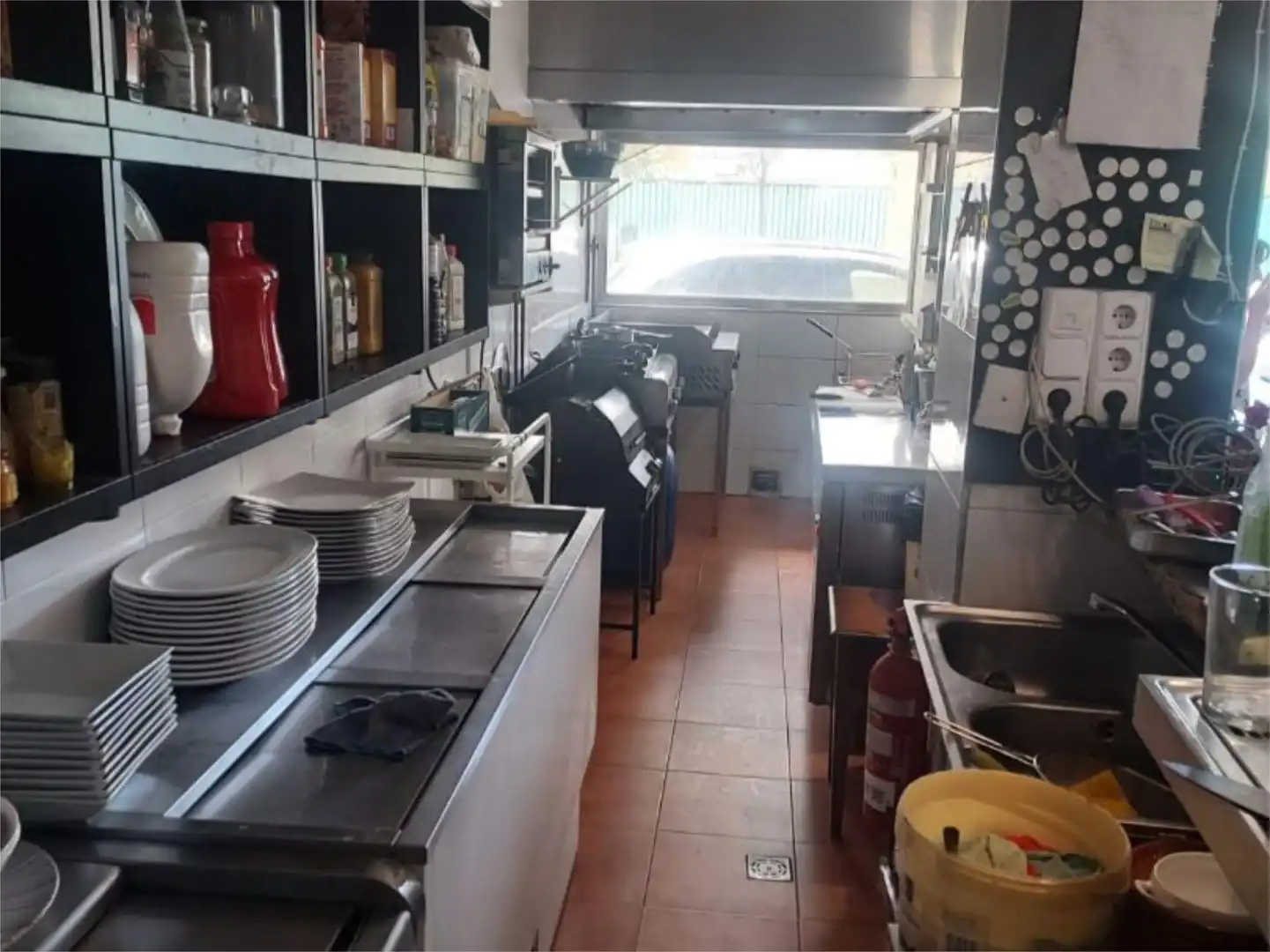 Cocina de Nave industrial en venta en Madrid con Calefacción y Amueblado