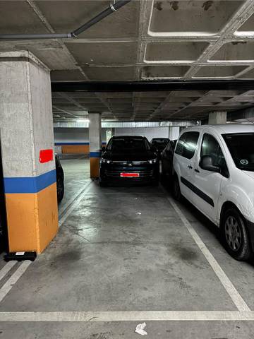 Garaje en Alquiler en Carretera Vicalvaro a Coslada, 2C en Ambroz