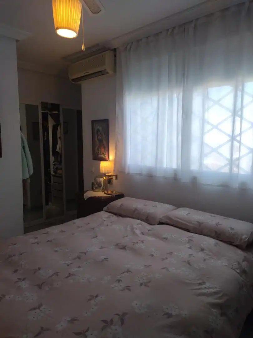 Casa adosada en venta en Calle Diego Martinez Barrios, 4, Castilleja de la Cuesta