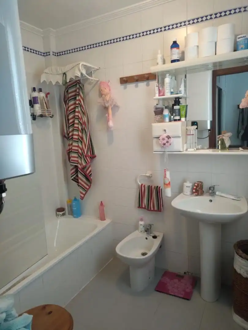 Casa adosada en venta en Calle Diego Martinez Barrios, 4, Castilleja de la Cuesta