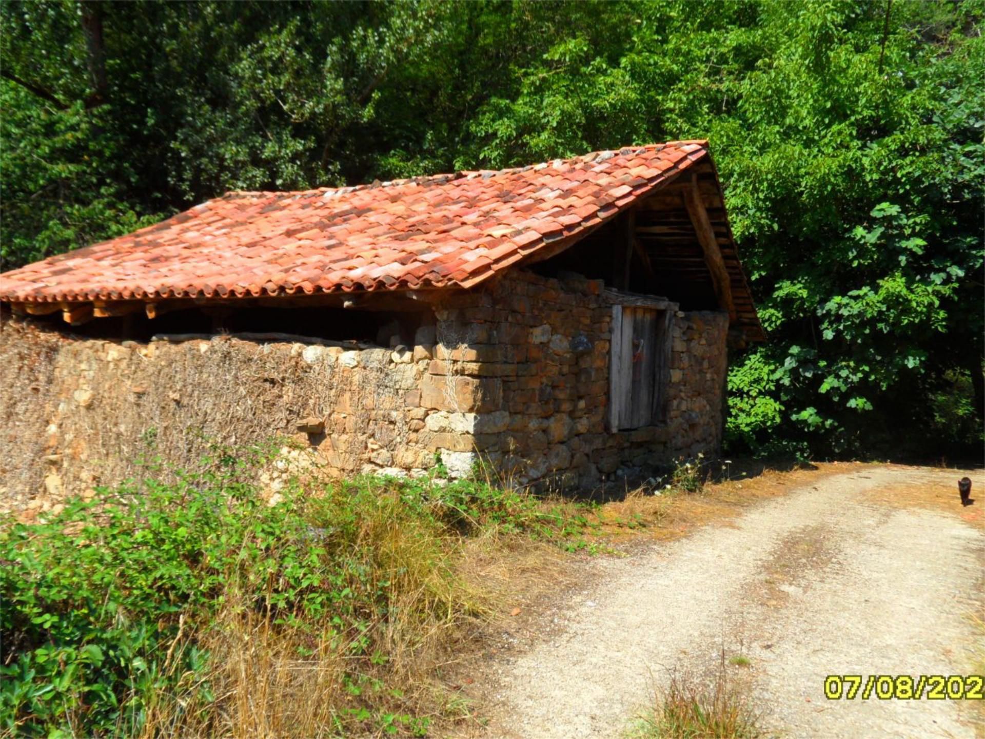 Außenansicht von Country house zum verkauf in Camaleño