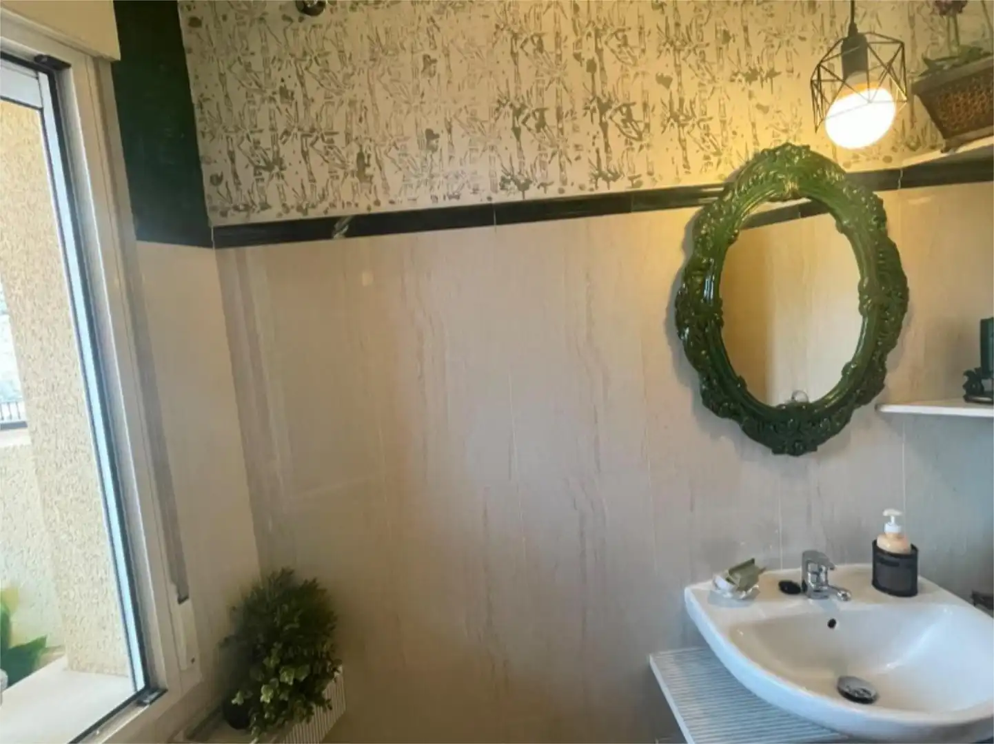 Casa o xalet en venda a Calle de Santillana del Lago, 12, Manzanares El Real Bany de Casa o xalet en venda en Manzanares El Real amb Calefacció, Jardí privat i Terrassa
