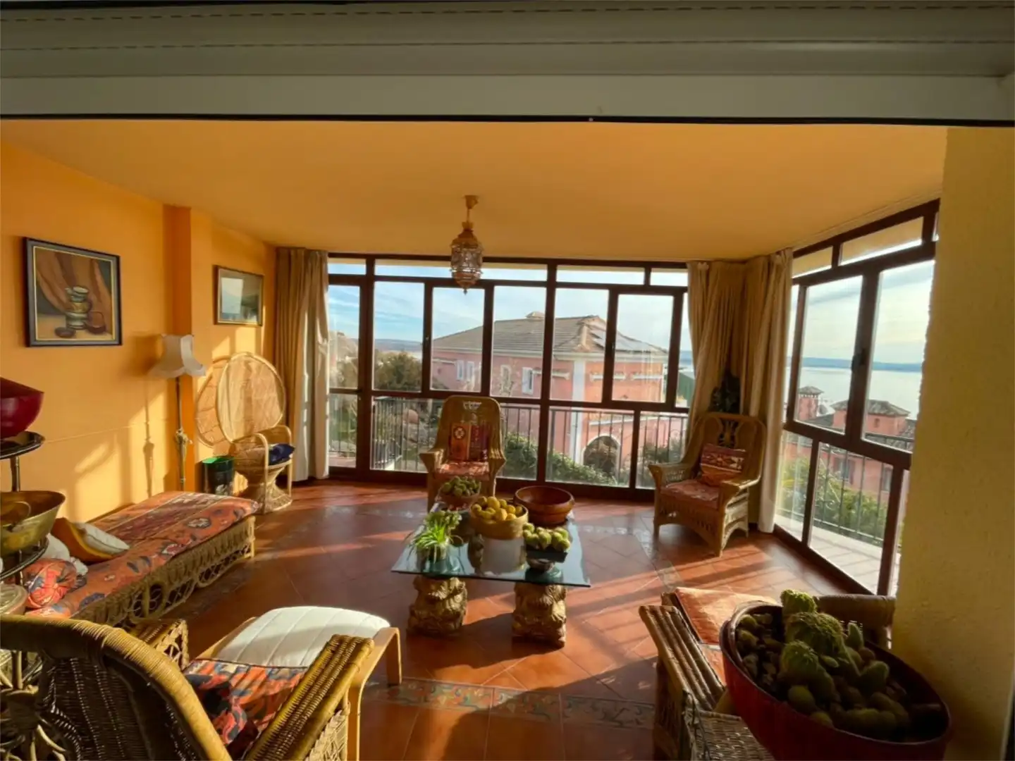 Casa o xalet en venda a Calle de Santillana del Lago, 12, Manzanares El Real Sala d'estar de Casa o xalet en venda en Manzanares El Real amb Calefacció, Jardí privat i Terrassa
