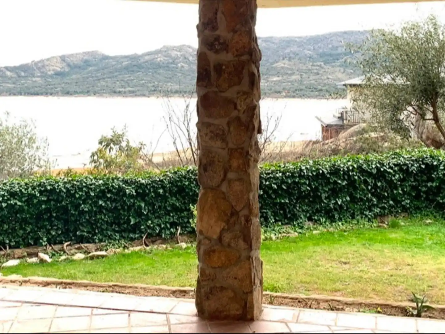Casa o xalet en venda a Calle de Santillana del Lago, 12, Manzanares El Real Jardí de Casa o xalet en venda en Manzanares El Real amb Calefacció, Jardí privat i Terrassa
