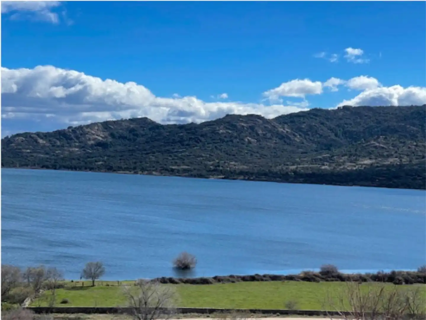 Casa o xalet en venda a Calle de Santillana del Lago, 12, Manzanares El Real Casa o xalet en venda en Manzanares El Real amb Calefacció, Jardí privat i Terrassa