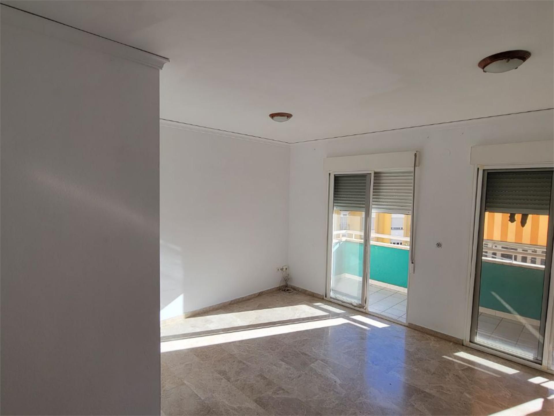 Piso en venta en Dénia con Trastero y Balcón