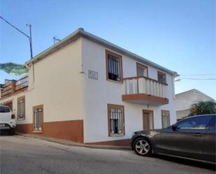 Vista exterior de Casa o xalet en venda en Sevilleja de la Jara amb Terrassa