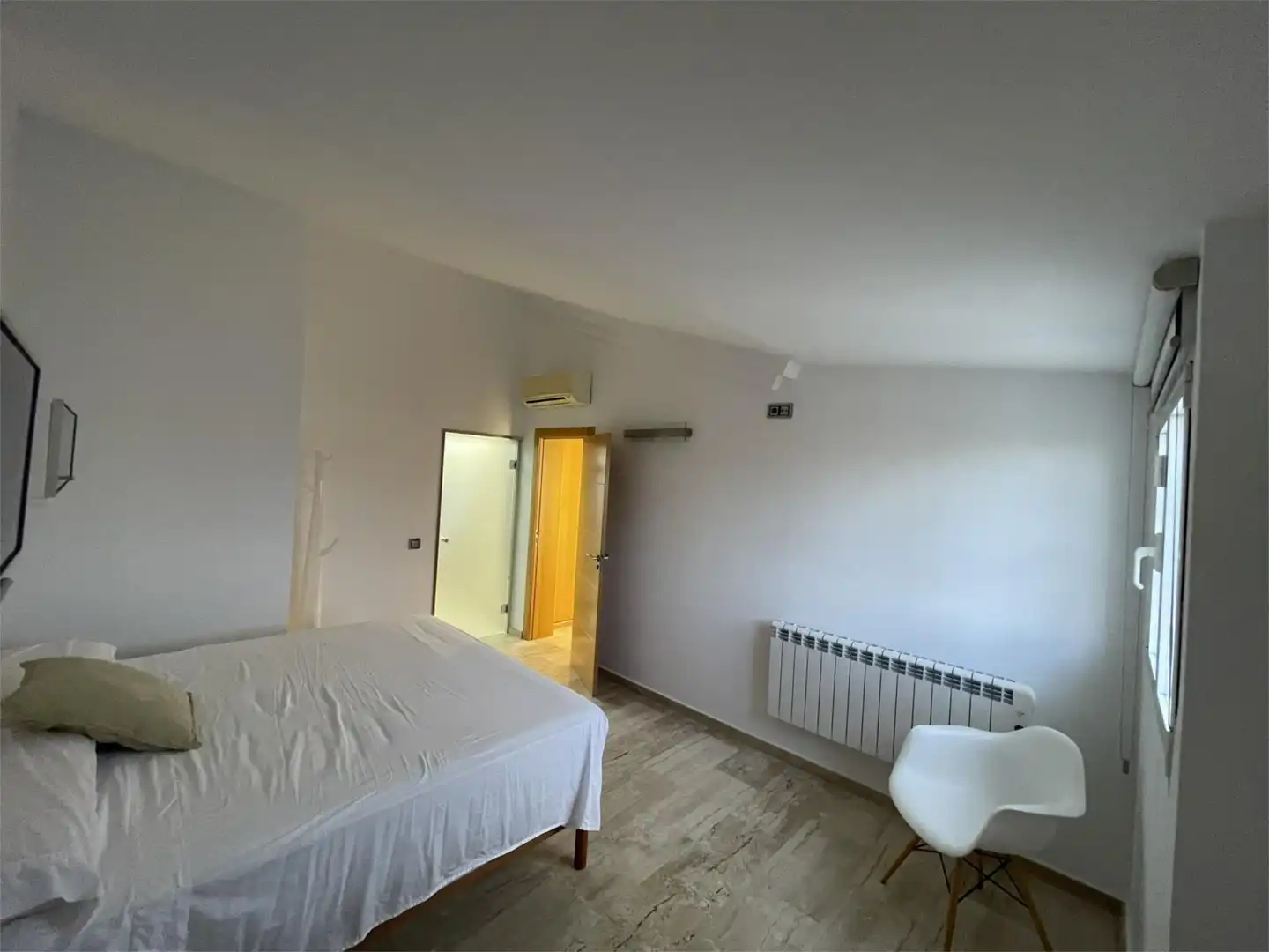 Casa o chalet en venta en Avenida del Mare Nostrum, 9, Torre de la Horadada Habitación de Casa o chalet en venta en Pilar de la Horadada con Aire acondicionado, Terraza y Piscina