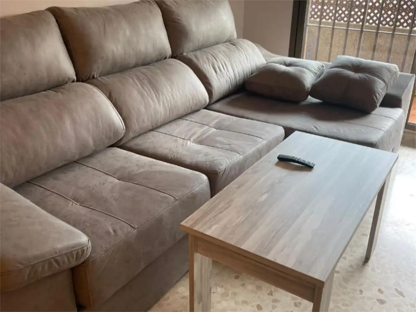Flat for rent in Calle Varsovia, 30, Chapín - Campus Universitario - Navinco