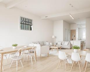 Sala d'estar de Pis en venda en Sant Just Desvern amb Terrassa