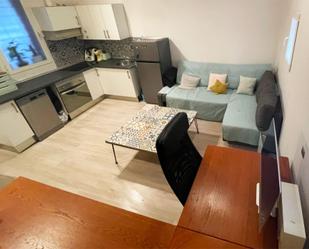 Living room of Flat for sale in  Madrid Capital