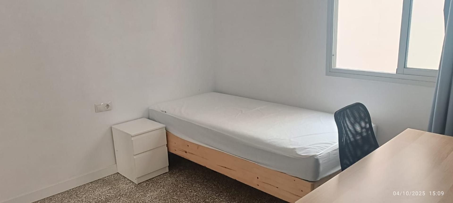 Flat for share in Calle Rafael Mesa y López, 83, Schamann - Rehoyas Bedroom of Flat for share in Las Palmas de Gran Canaria with Storage room and Furnished