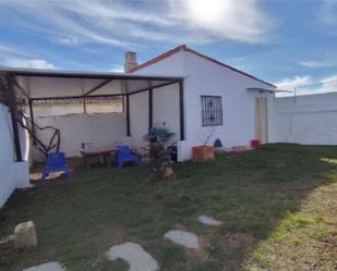 Jardí de Nau industrial en venda en San Juan de la Encinilla amb Moblat