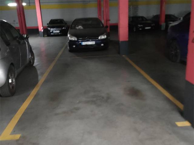 Garaje en Alquiler en Calle de Juan Esplandiú, 2C en Estrella