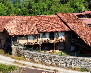 Vista exterior de Casa adosada en venda en Camaleño