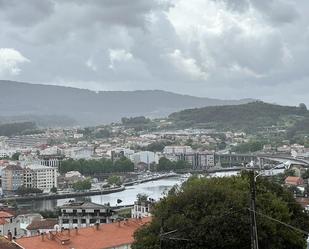 Vista exterior de Pis en venda en Poio