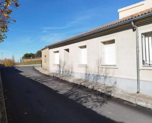 Vista exterior de Casa adosada en venda en Marugán