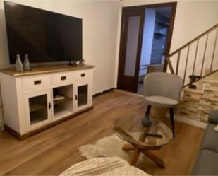 Living room of Single-family semi-detached to rent in Tavernes de la Valldigna  with Terrace, Furnished and Balcony