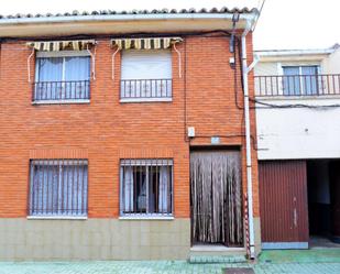 Exterior view of Flat for sale in Morales del Vino  with Terrace and Balcony