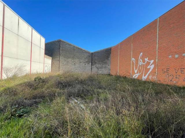 Terreno en Venta en Calle San Luis, 12 en Patrocinio - Nueva Talavera