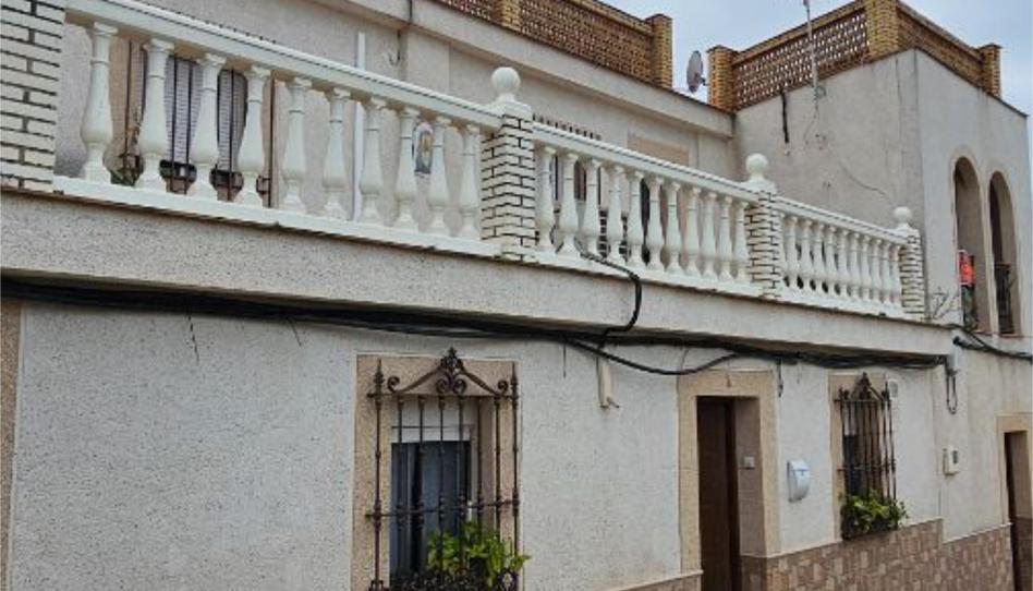 Single-family semi-detached for sale in Calle Almeria, 2, Alcolea del Río, Sevilla - image 1 Photo 1 of Single-family semi-detached for sale in Calle Almeria, 2, Alcolea del Río, Sevilla
