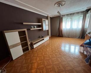 Sala d'estar de Pis en venda en Avilés