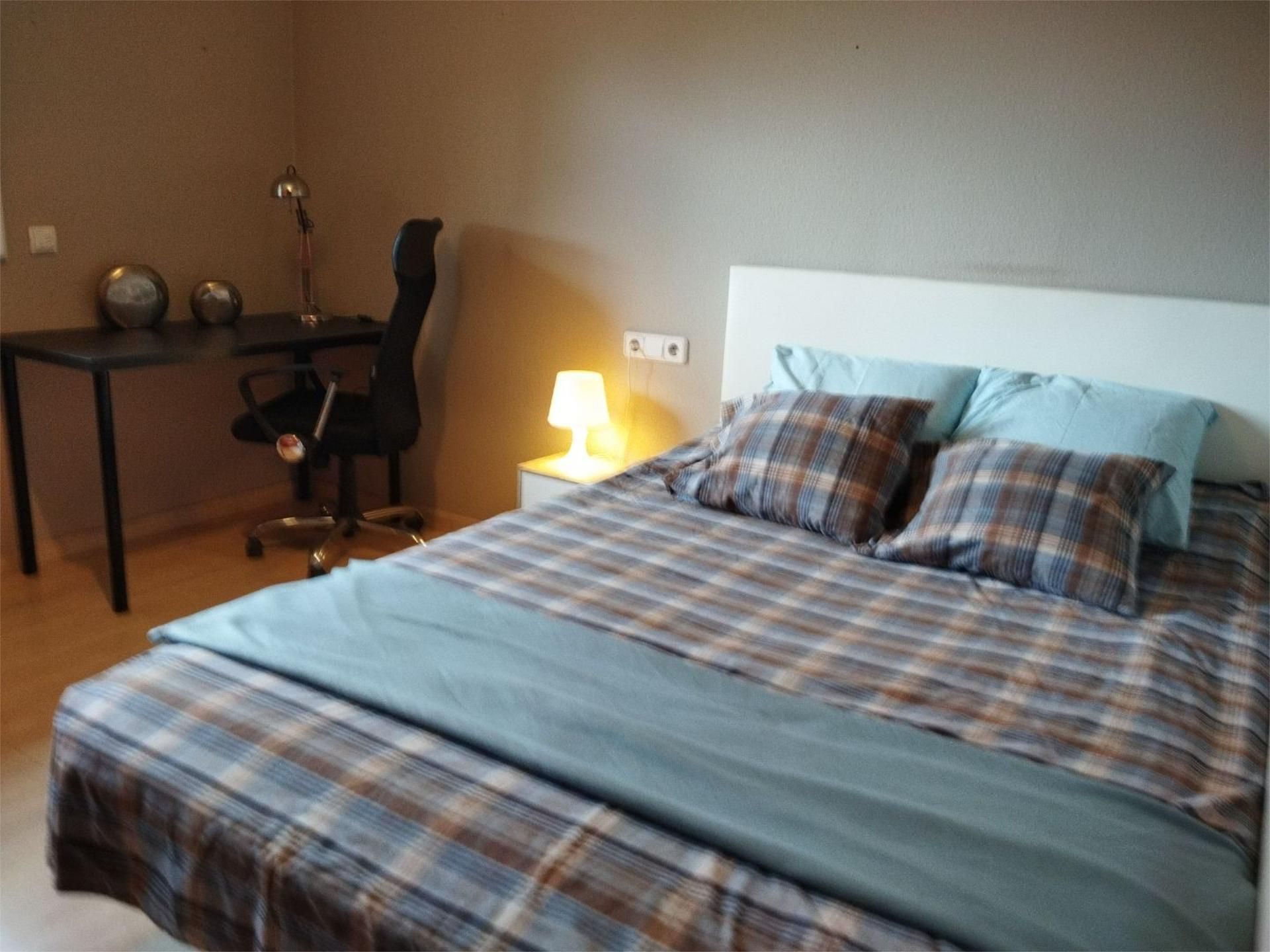 Bedroom of House or chalet to share in Sant Cugat del Vallès  with Heating, Private garden and Swimming Pool