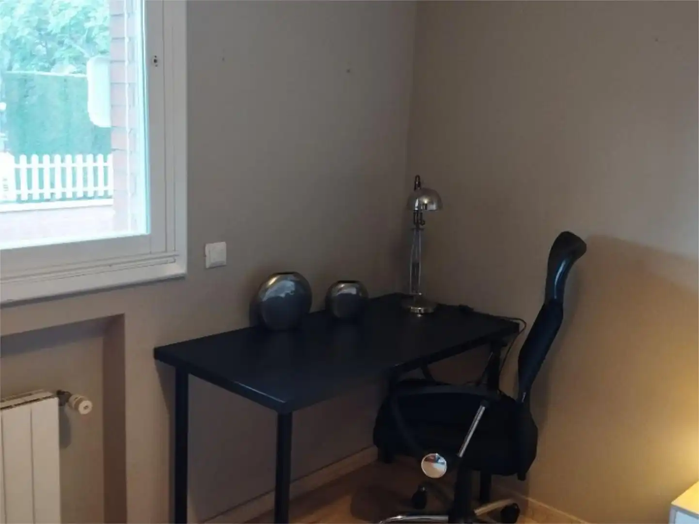 Room in Carrer de Galícia, 35, Mira-sol