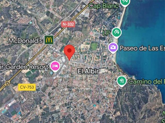 Local comercial en Alquiler en Calle Redován, 8 en Cuatrocientas Viviendas